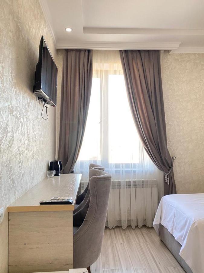 Comfort Hotel Туркестан Экстерьер фото