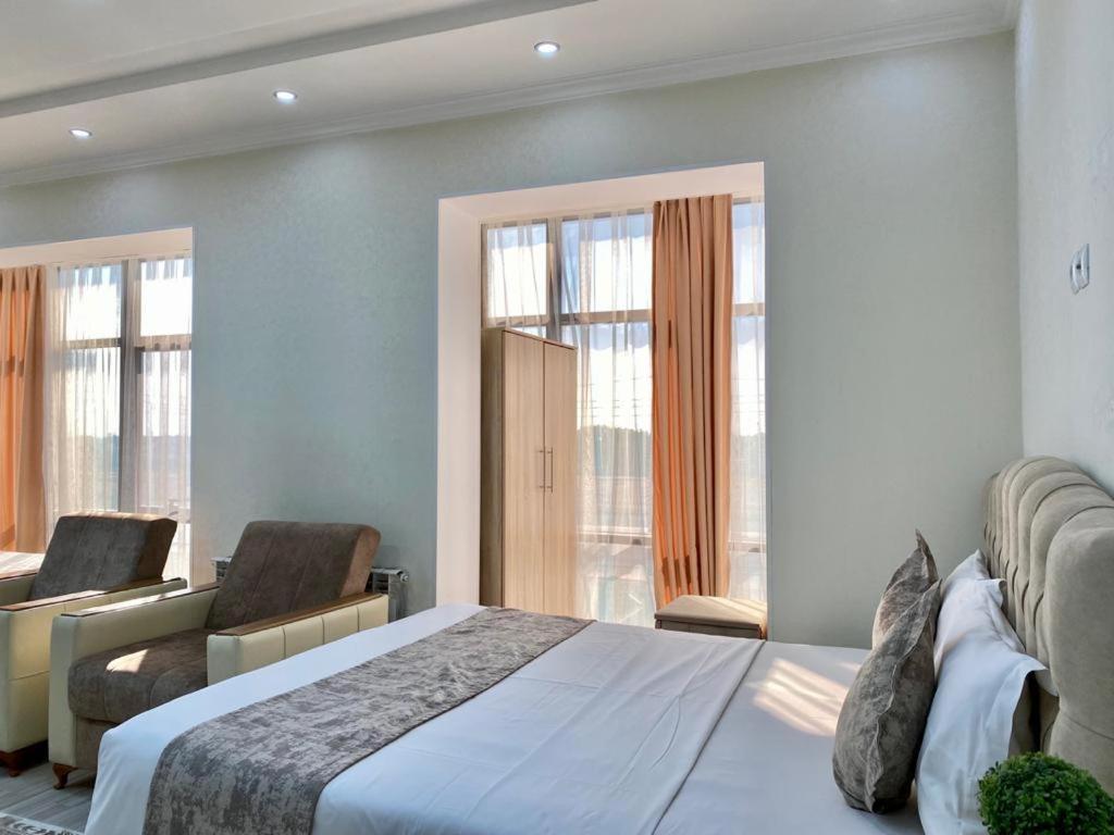 Comfort Hotel Туркестан Экстерьер фото
